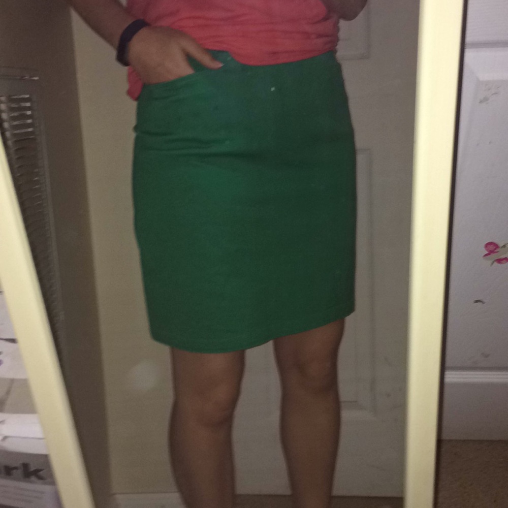 Green work skirt